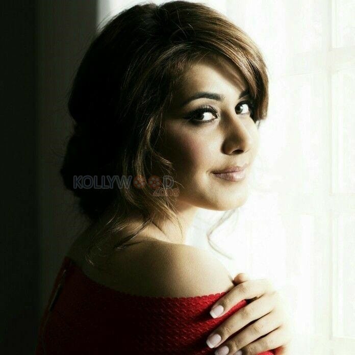 Film Actress Raashi Khanna Photos