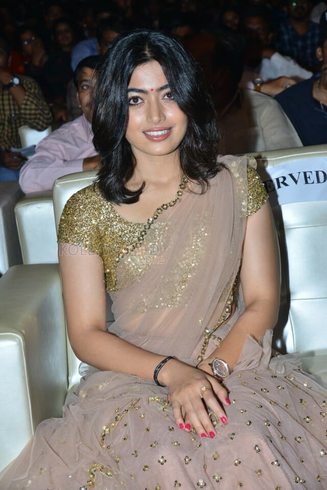 Geetha Govindam Movie Heroine Rashmika Mandanna Pictures