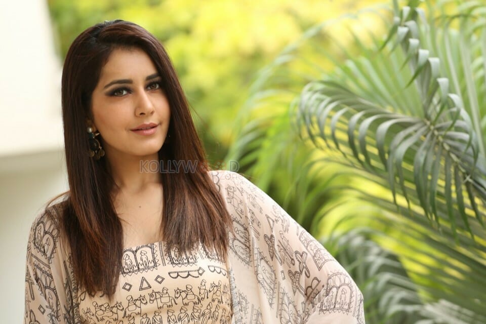 Gorgeous Actress Rashi Khanna Interview Photos