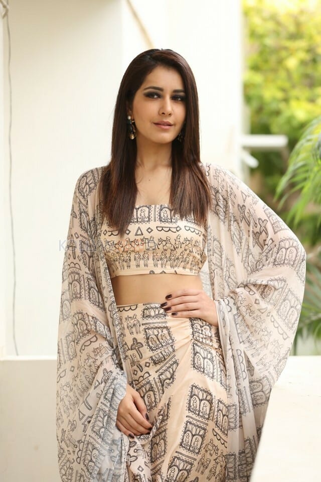 Gorgeous Actress Rashi Khanna Interview Photos