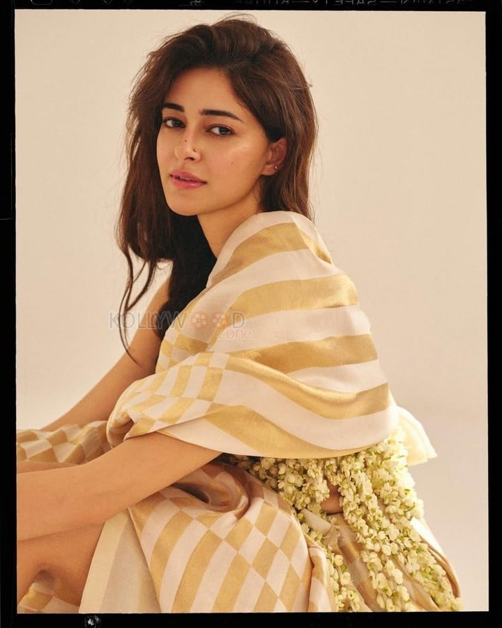 Gorgeous Ananya Panday in an Off Shoulder Flower Dress with a Cream Coloured Saree Photos 01