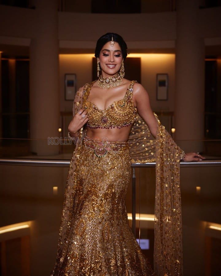 Gorgeous Janhvi Kapoor in a Embellished Gold Lehenga at Anant Ambani and Radhika Merchant Wedding Photos 09