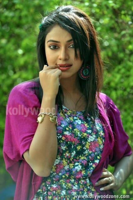 Hot Sexy Amala Paul Stills