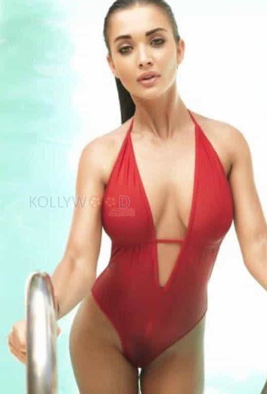 Hot Spicy Amy Jackson Private Photos