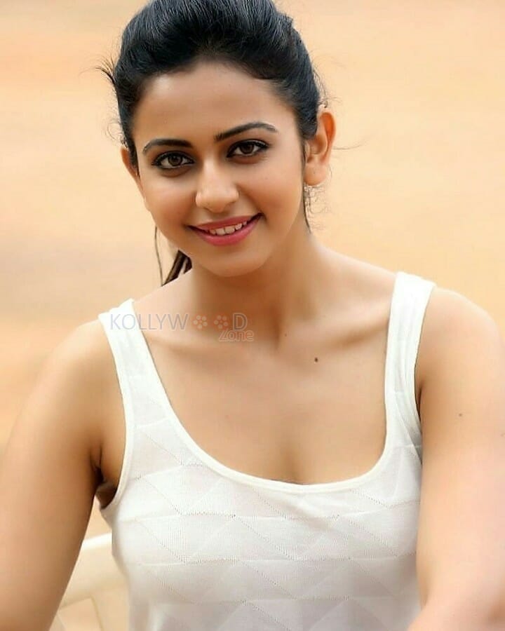 Indian Actress Rakul Preet Photos