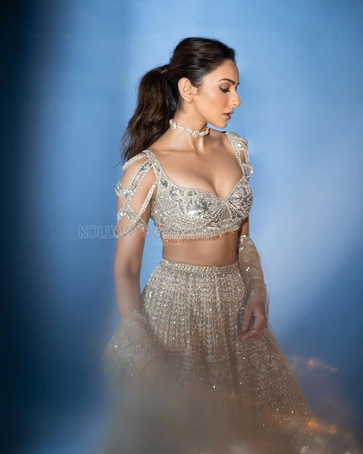 Indian 2 Heroine Rakul Preet Singh in a Silver Lehenga Photos 01