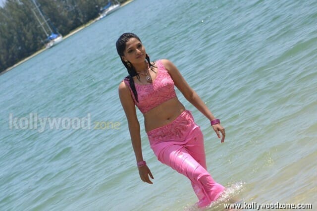 Indian Actress Sunaina Sexy Photos