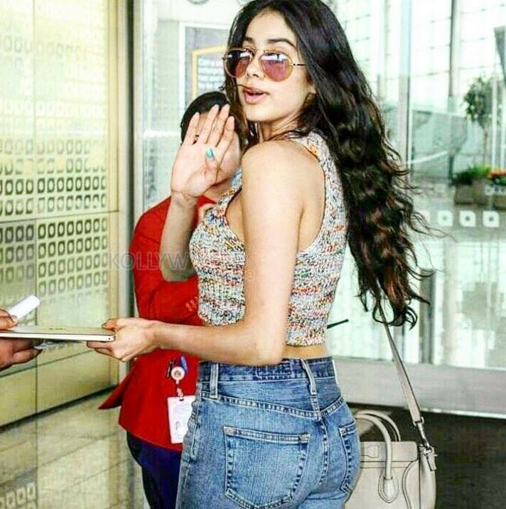 Jhanvi Kapoor Photos