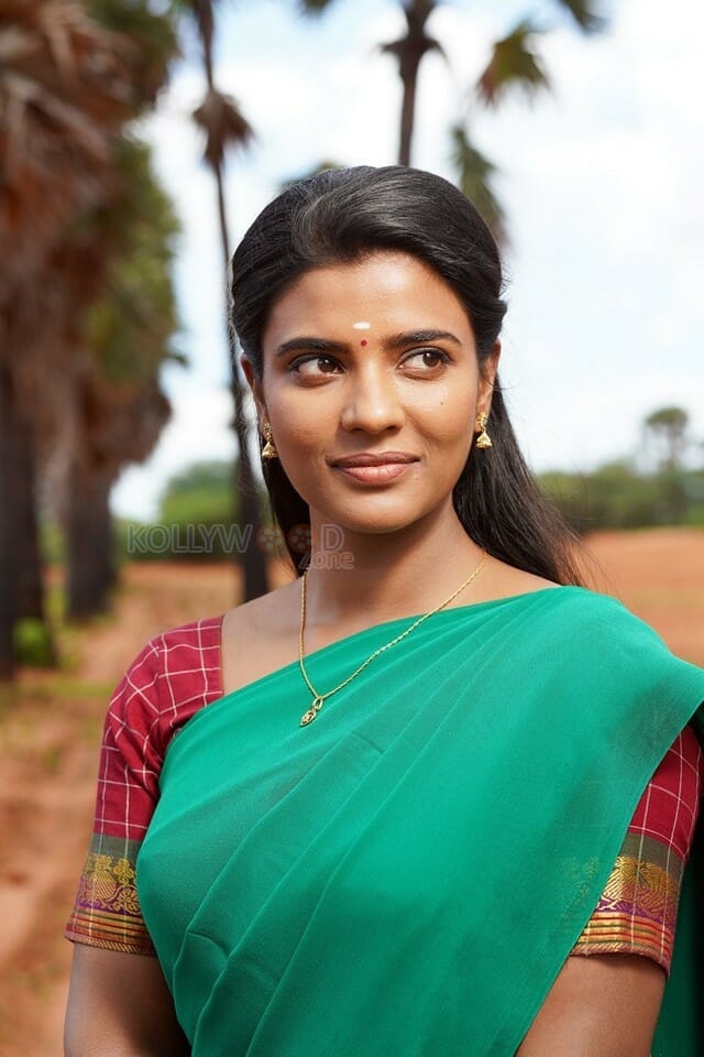 Ka Pae Ranasingam Movie Heroine Aishwarya Rajesh Photos