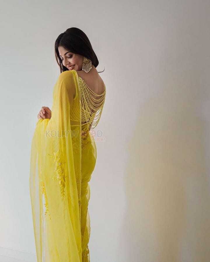 Kajal Aggarwal Yellow Saree Photoshoot Stills