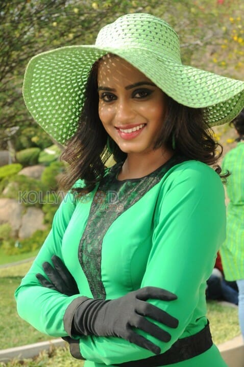 Kalkandu Movie Heroine Dimple Chopade Photos