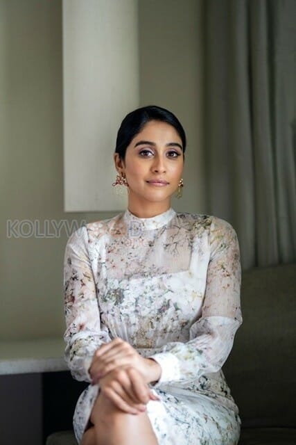 Kallapart Actress Regina Cassandra Photos