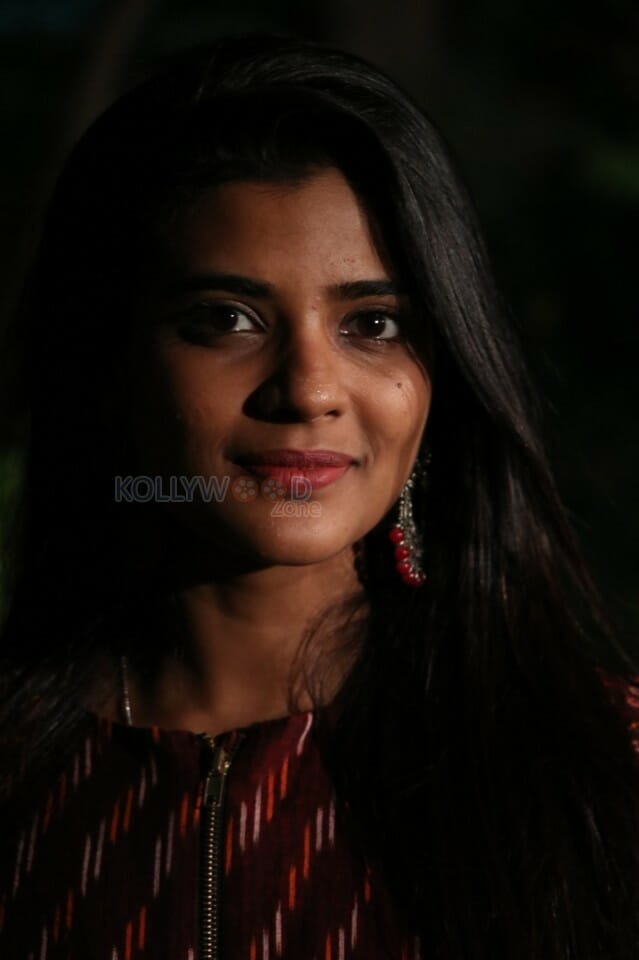 Kanaa Heroine Aishwarya Rajesh Photos