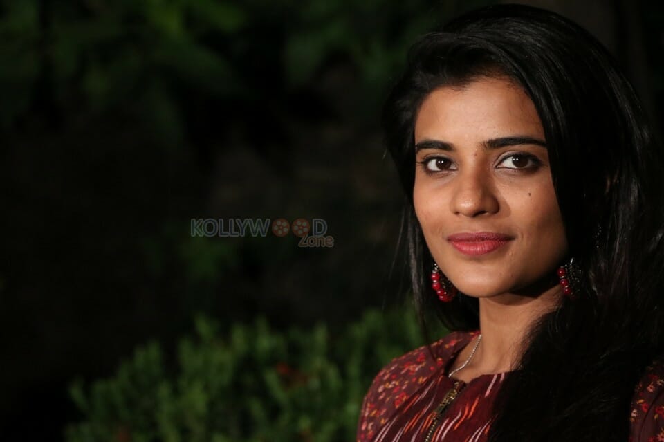 Kanaa Heroine Aishwarya Rajesh Photos