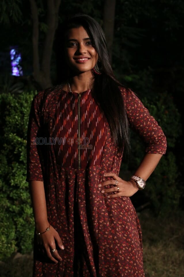 Kanaa Heroine Aishwarya Rajesh Photos