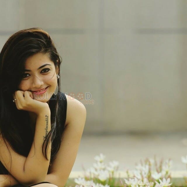 Kannada Actress Rashmika Mandanna Photos