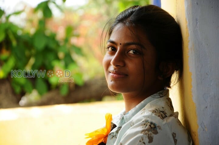 Kayal Movie Heroine Anandhi Photos