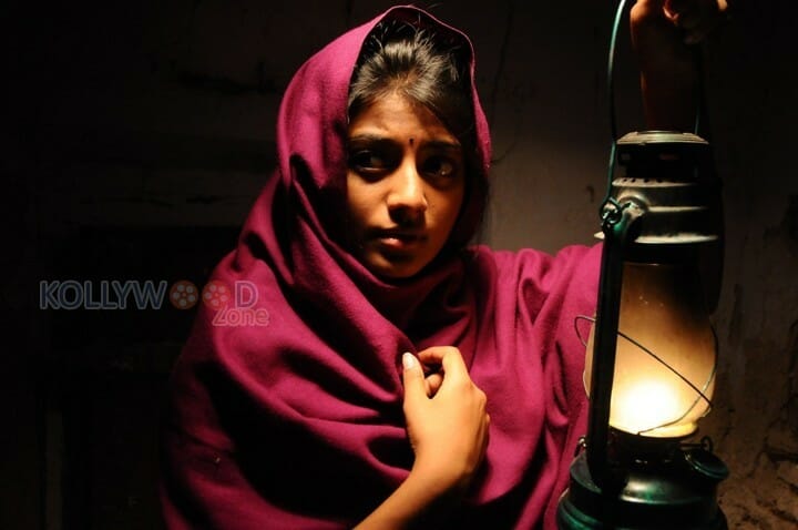 Kayal Movie Heroine Anandhi Pictures