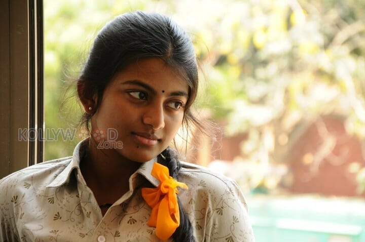 Kayal Movie Heroine Anandhi Pictures