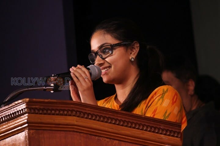 Keerthi Suresh At Th Stage Show Of Yg Mahendran Soppana Vazhvil Drama Pictures