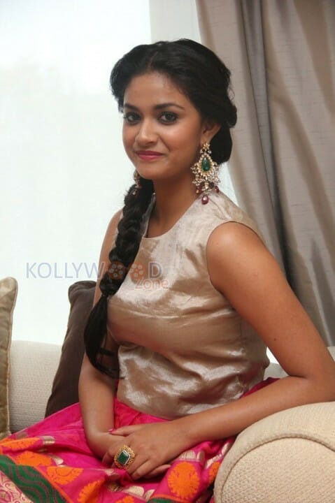 Keerthi Suresh At Rajini Murugan Press Meet Pictures