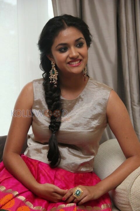 Keerthi Suresh At Rajini Murugan Press Meet Pictures