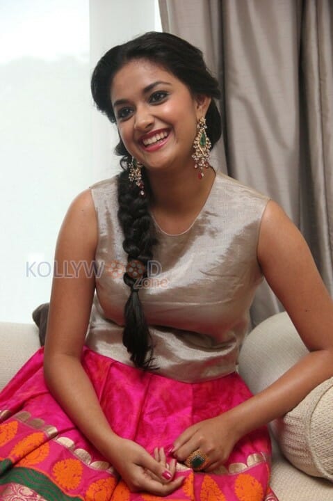 Keerthi Suresh At Rajini Murugan Press Meet Pictures