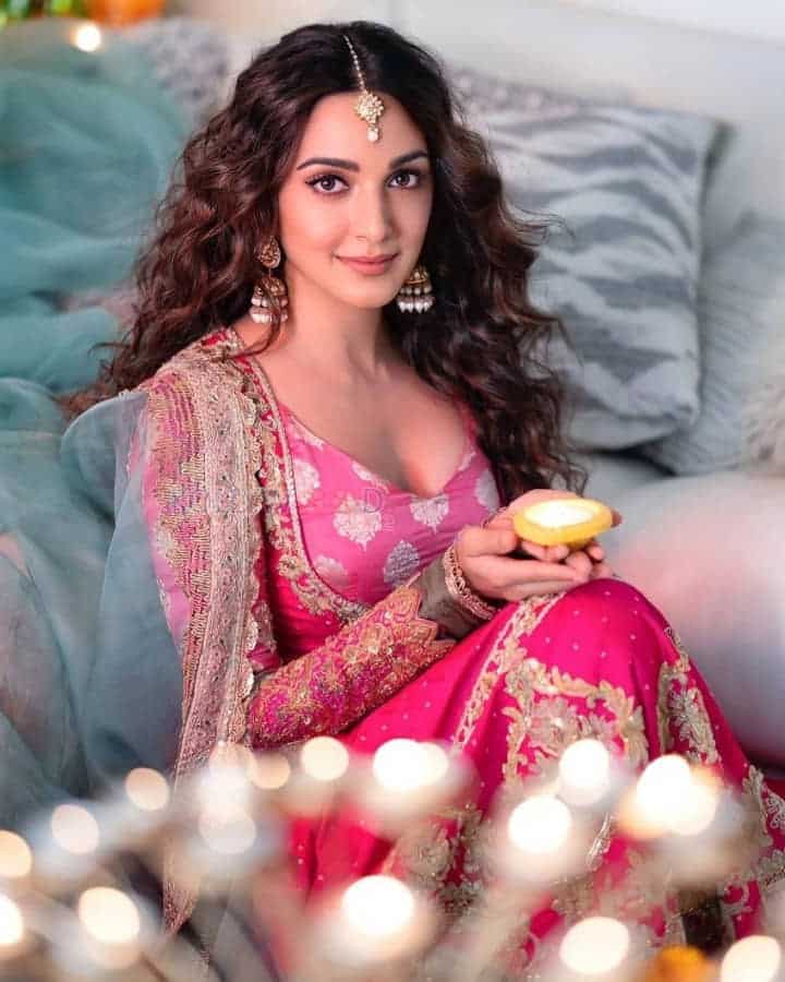 Kiara Advani Diwali Photoshoot Pictures 02