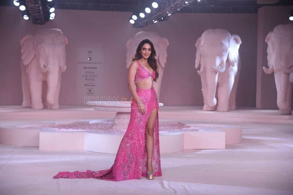 Kiara Advani India Couture Week Photos 04