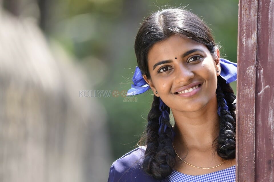 Kousalya Krishnamurthyv Cricketer Movie Actress Aishwarya Rajesh Photos