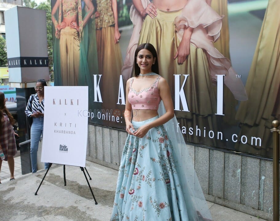 Kriti Kharbanda At The Launch Of Bride Baraat Collection At Kalki Store In Santacruz Photos