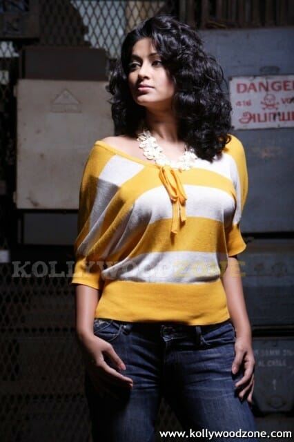 Latest Actress Sneha Pics