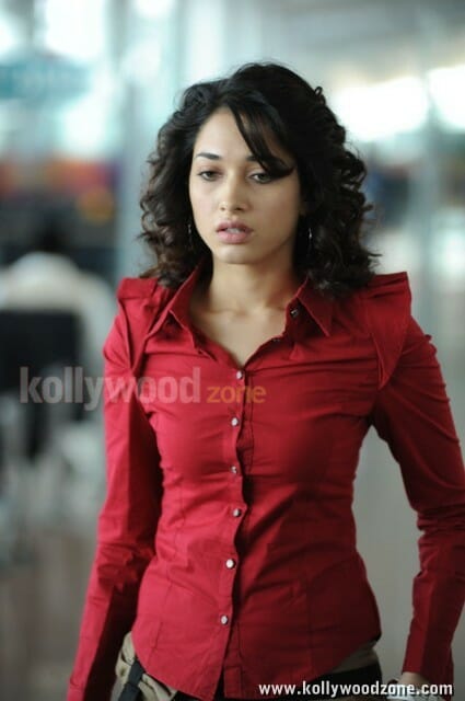 Latest Tamanna Sexy Pictures