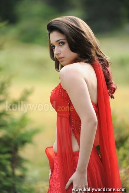 Latest Tamanna Sexy Pictures