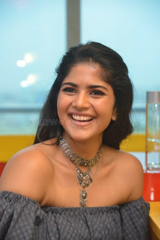 Lie Movie Heroine Mega Akash At Radio Mirchi Photos