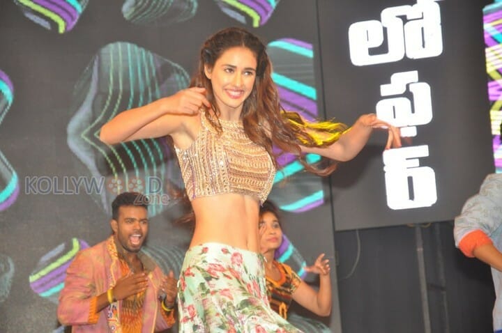 Loafer Movie Heroine Disha Patani Pictures