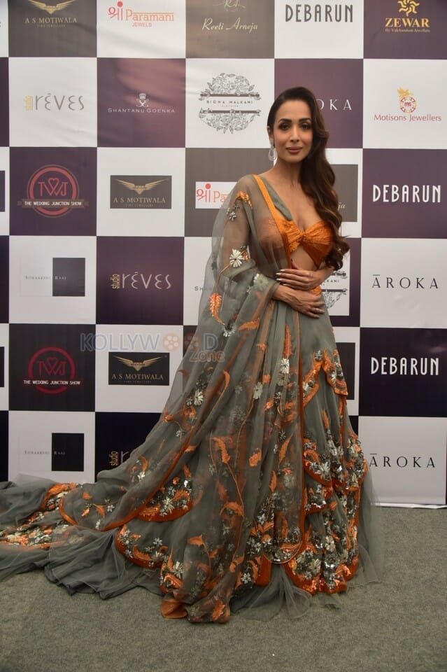 Malaika Arora Walks The Ramp As Showstopper For Designer Kehia At The Wedding Junction Show Photos