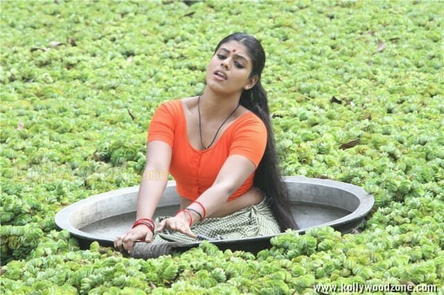 Malayalam Actress Iniya Sexy Pictures