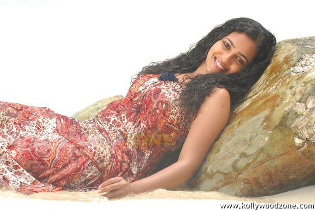 Malayalam Actress Nithya Menon Pictures