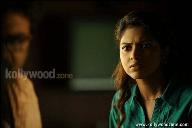 Mallu Babe Amala Paul In Run Baby Run Movie Pictures