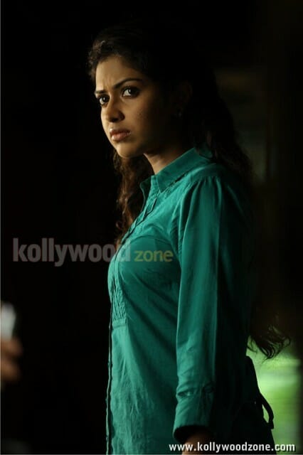 Mallu Babe Amala Paul In Run Baby Run Movie Pictures