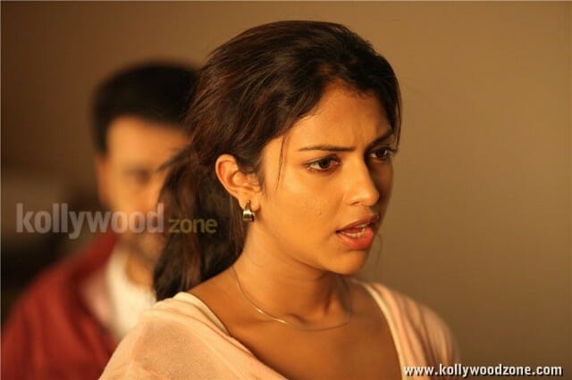 Mallu Babe Amala Paul In Run Baby Run Movie Pictures