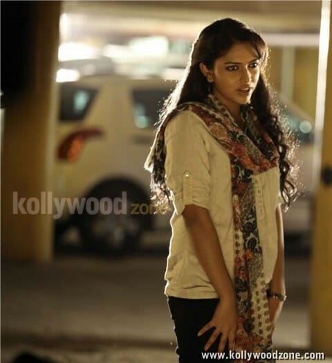 Mallu Babe Amala Paul In Run Baby Run Movie Pictures