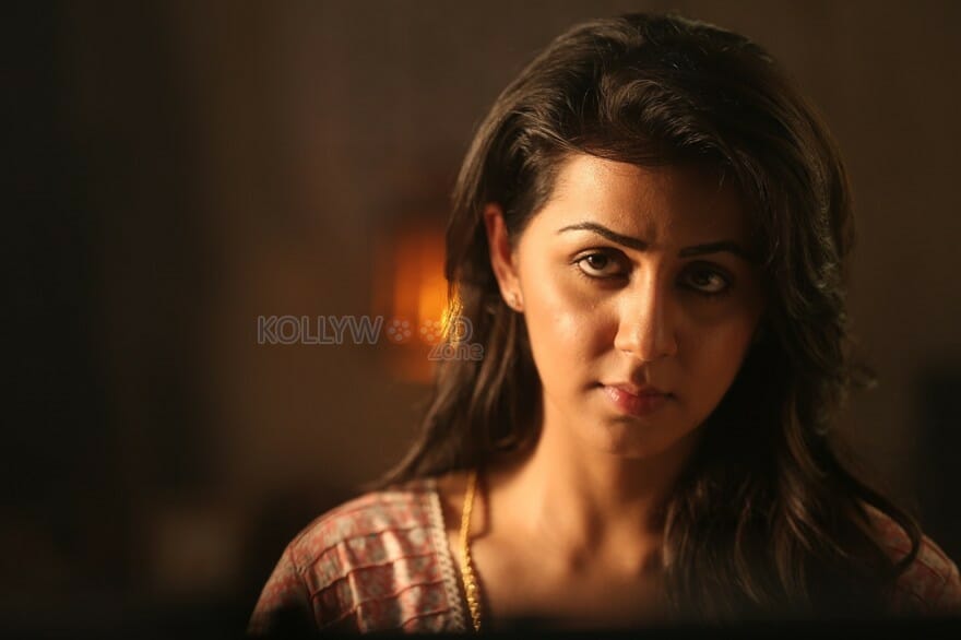 Maragatha Naanayam Movie Heroine Nikki Galrani Photos