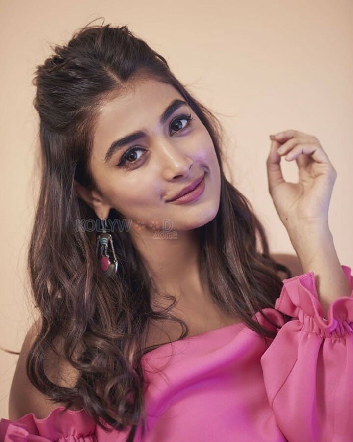 Most Eligible Bachelor Actress Pooja Hegde Photos