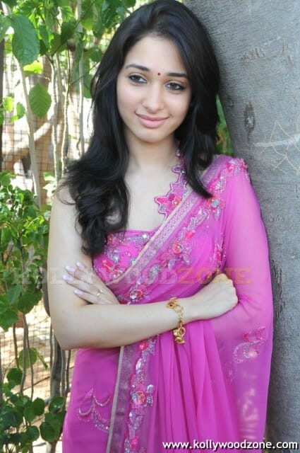 Photos Of Sexy Tamanna In Pink