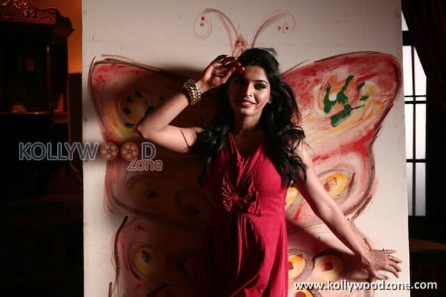 Pizza The Villa Heroine Sanchita Shetty Stills