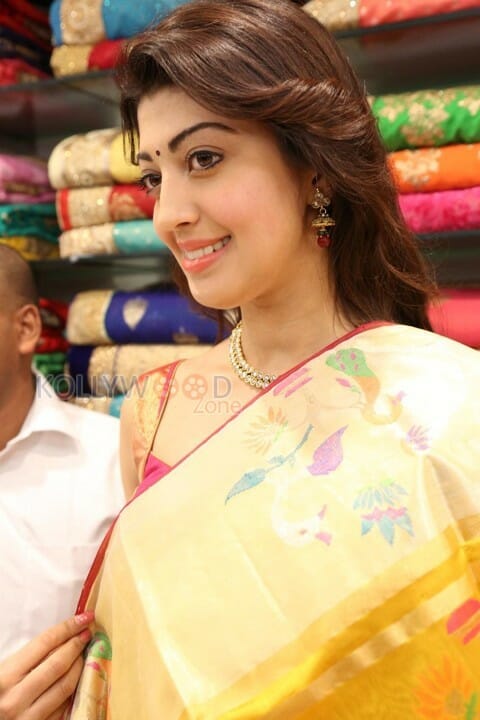 Pranitha Vrk Silks Showroom Launch Photos