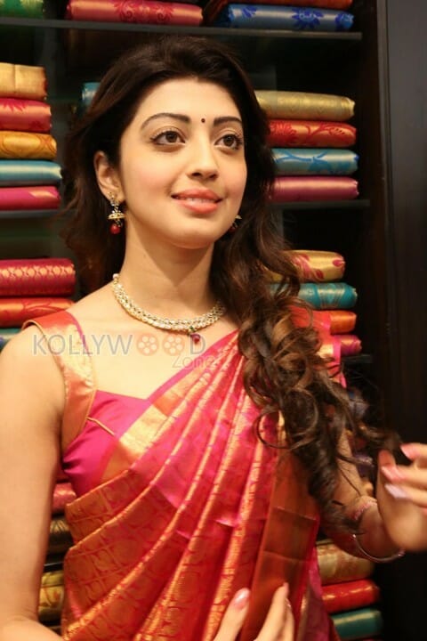 Pranitha Vrk Silks Showroom Launch Photos