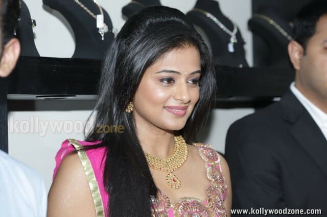 Priyamani At Jos Alukkas Store Opening Pictures